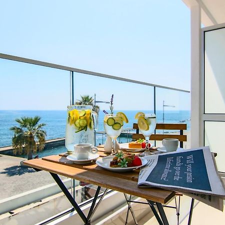 Phaedrus Living: Seaview Gold Flat Lighthouse 48 Apartment Paphos Bagian luar foto